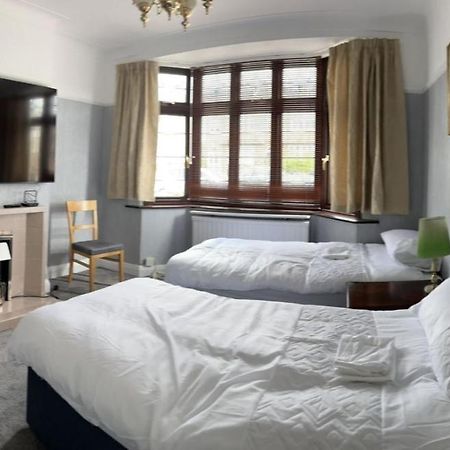 Amazing And Romantic O2 Arena 4 Bedrooms House Free Parking Londyn Zewnętrze zdjęcie